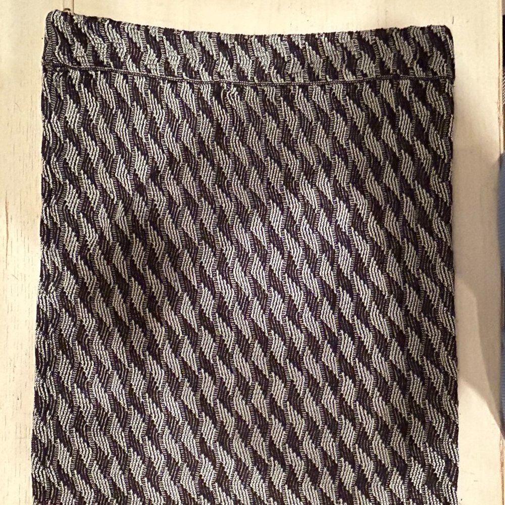 Opening Ceremony Black Knit w Pink Details Skirt